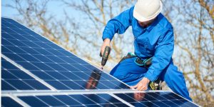 Installation Maintenance Panneaux Solaires Photovoltaïques à Lacour